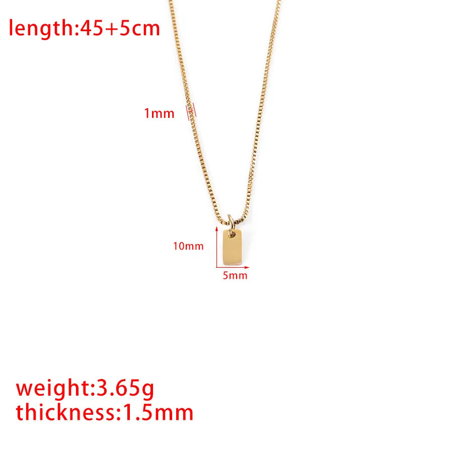 Collar con colgante rectangular de acero y titanio 3 rectangulos