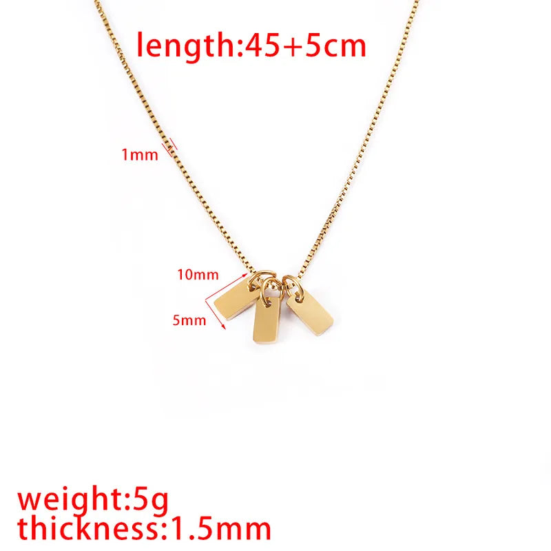 Collar con colgante rectangular de acero y titanio 3 rectangulos